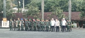 Komandan Lanal Bandung Hadiri Pelepasan Calon Taruna Akademi TNI TA. 2025 Tingkat Panselinda Bandung dan Panselindasus SMAT Krida Nusantara