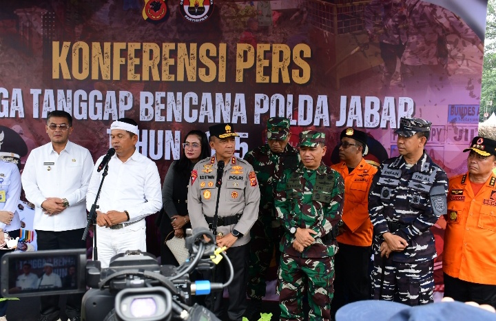 Komandan Lanal Bandung Beserta Prajurit Hadiri Apel Siaga Tanggap Bencana Tingkat Polda Jabar Tahun 2025